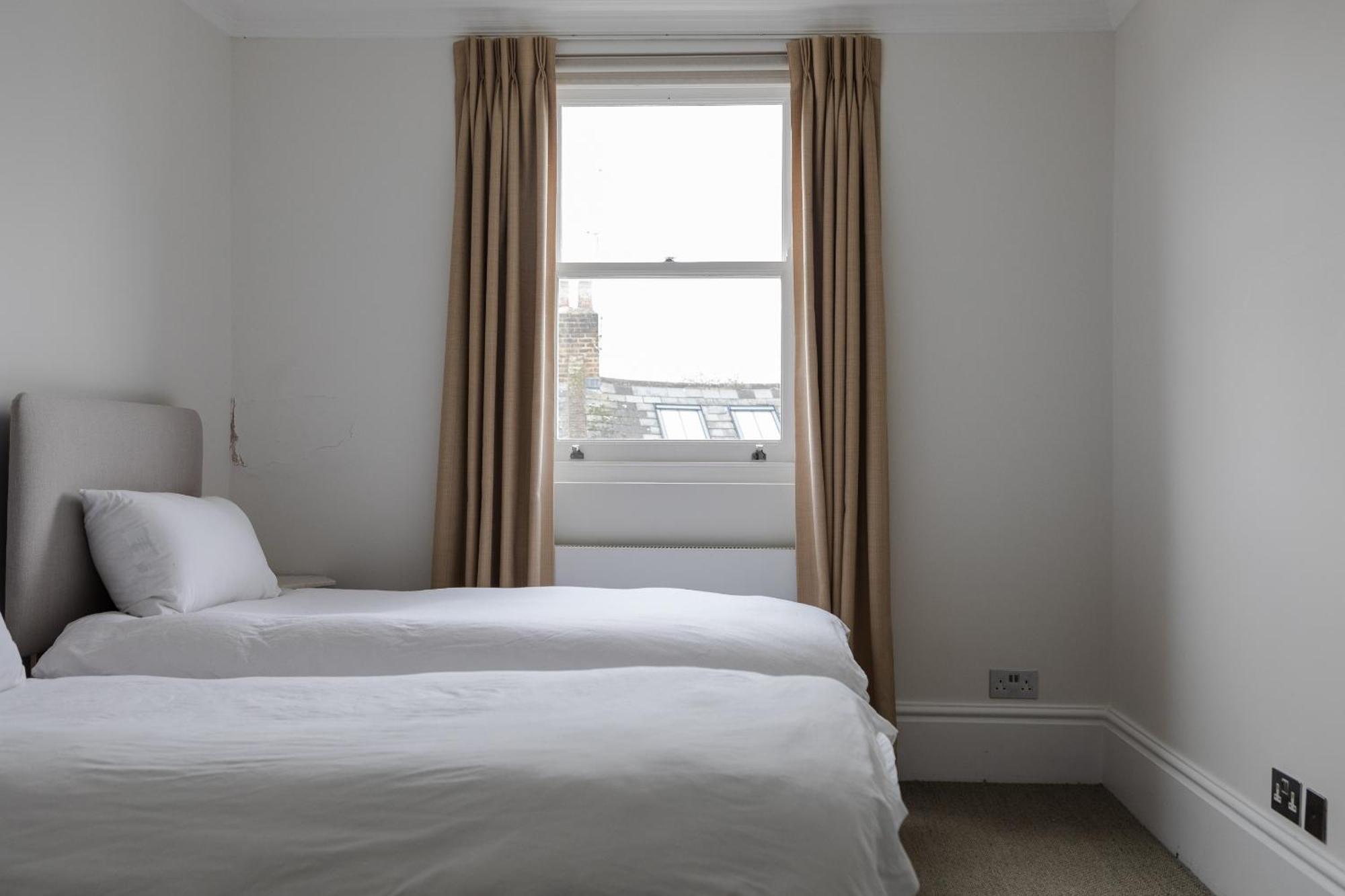 Number 53 - Stunning Maisonette With Parking In Kensington & Chelsea Лондон Экстерьер фото