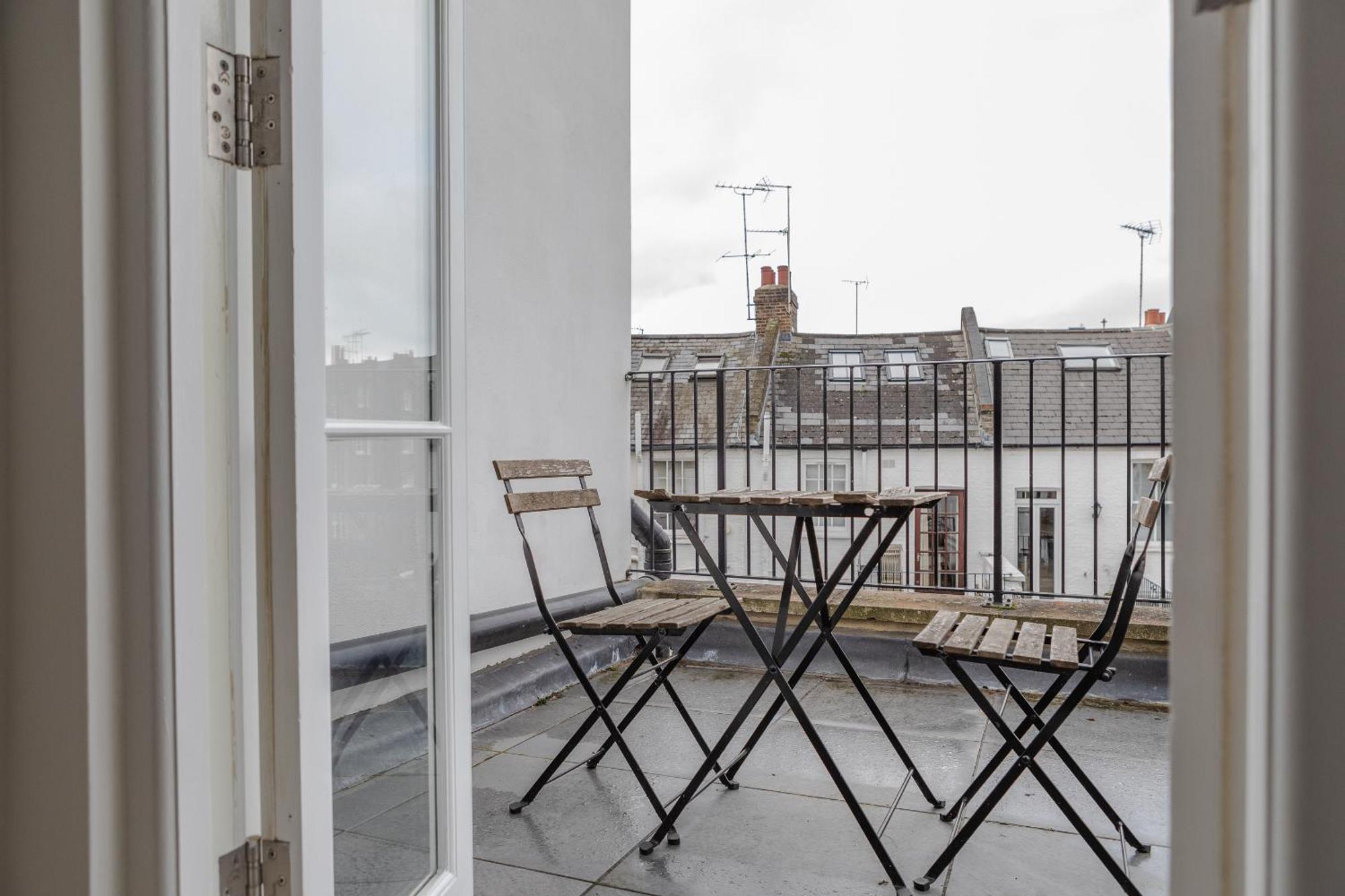 Number 53 - Stunning Maisonette With Parking In Kensington & Chelsea Лондон Экстерьер фото